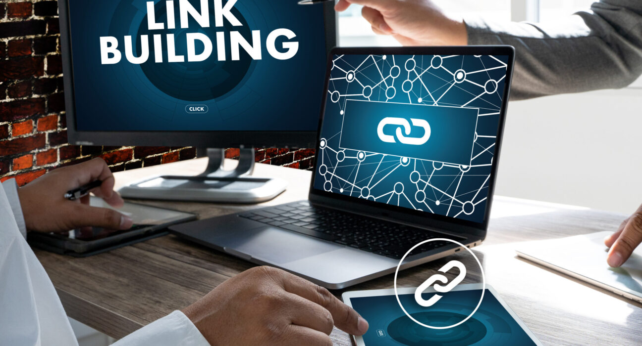 LINK BUILDING Connect Link Communication Contact Network.